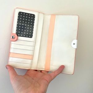 Kate spade saturday bifold wallet